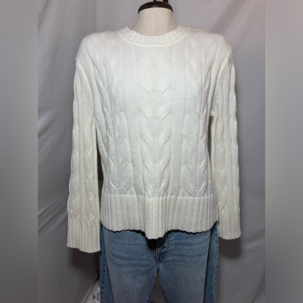 Banana Republic Cable Knit Crewneck Sweater White Ivory Medium